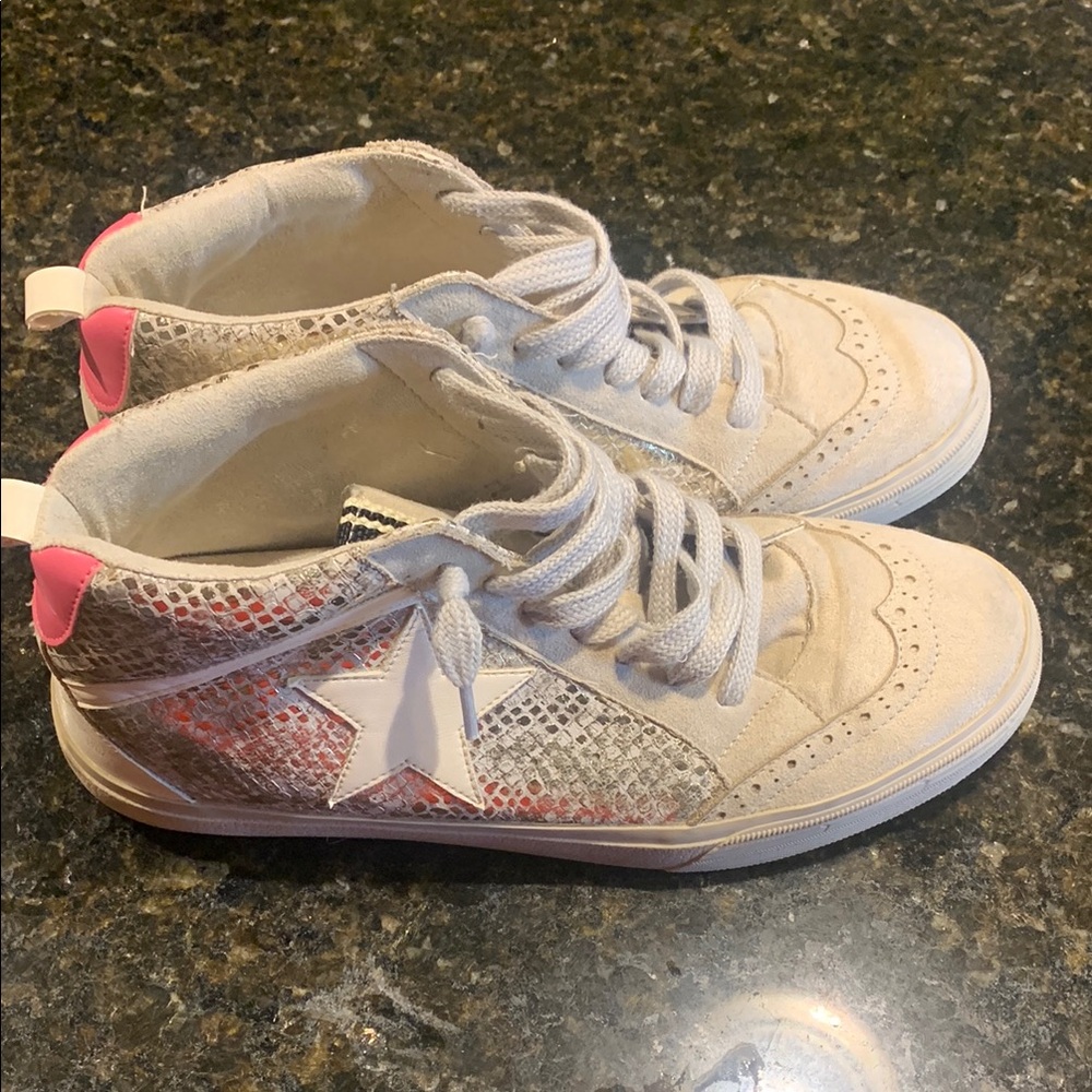 Size 9.5 ShuShop Paulina golf  snake high top sneakers